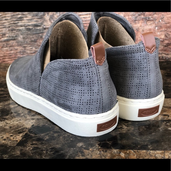 NEW Dr. Scholl's Women's No Worries Booties - Picture 4 of 8